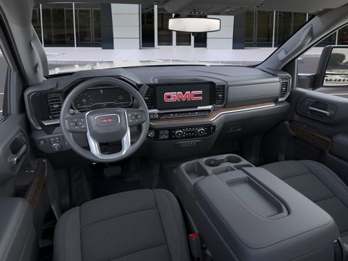 New 2026 GMC Sierra 3500 SLE image 15