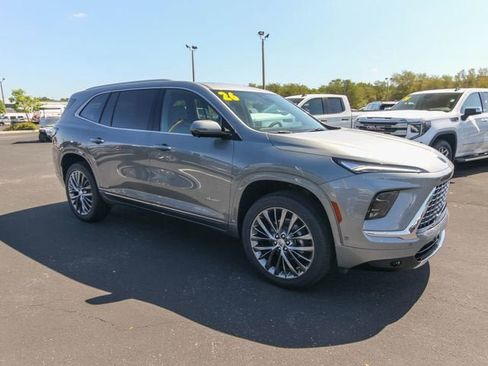New 2026 Buick Enclave Avenir w/ Super Cruise Package FWD image 12