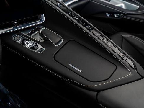 Used 2020 Chevrolet Corvette Stingray Convertible w/ 1LT image 35