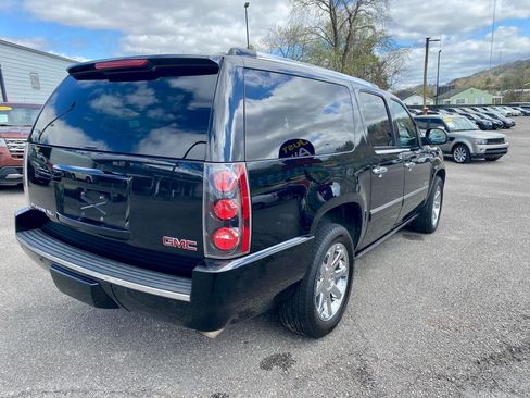 Used 2013 GMC Yukon XL Denali AWD/4WD image 7
