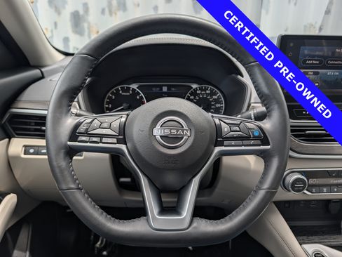 Used 2023 Nissan Altima 2.5 SL AWD/4WD image 25