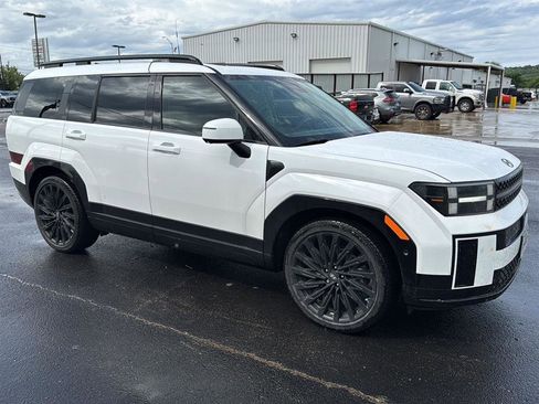 Used 2024 Hyundai Santa Fe Calligraphy image 4