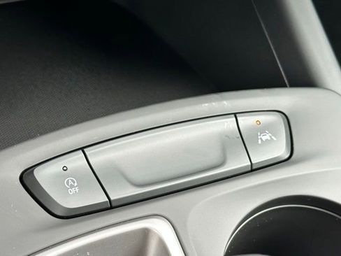 New 2026 Chevrolet Trax LS w/ LS Convenience Package image 15