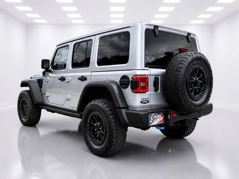 Used 2023 Jeep Wrangler Unlimited Rubicon 4xe AWD/4WD image 5