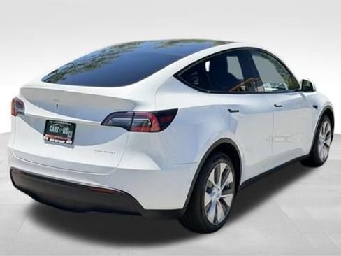 Used 2020 Tesla Model Y Long Range AWD/4WD image 6