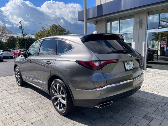 Used 2022 Acura MDX w/ Technology Package AWD/4WD image 4