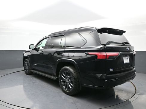 Certified 2023 Toyota Sequoia Platinum image 8