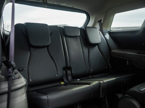 New 2026 Kia Carnival LXS image 13