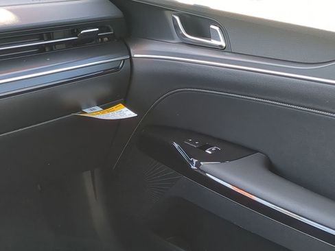 Used 2025 Kia K5 GT-Line image 14