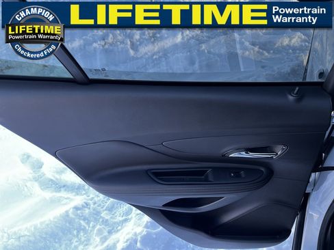 Certified 2022 Buick Encore Preferred w/ Safety Package image 28