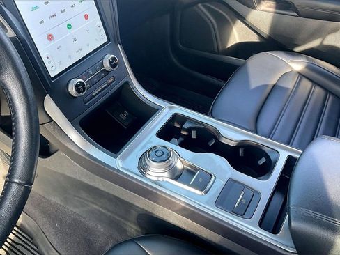 Used 2023 Ford Edge SEL w/ Convenience Package image 16