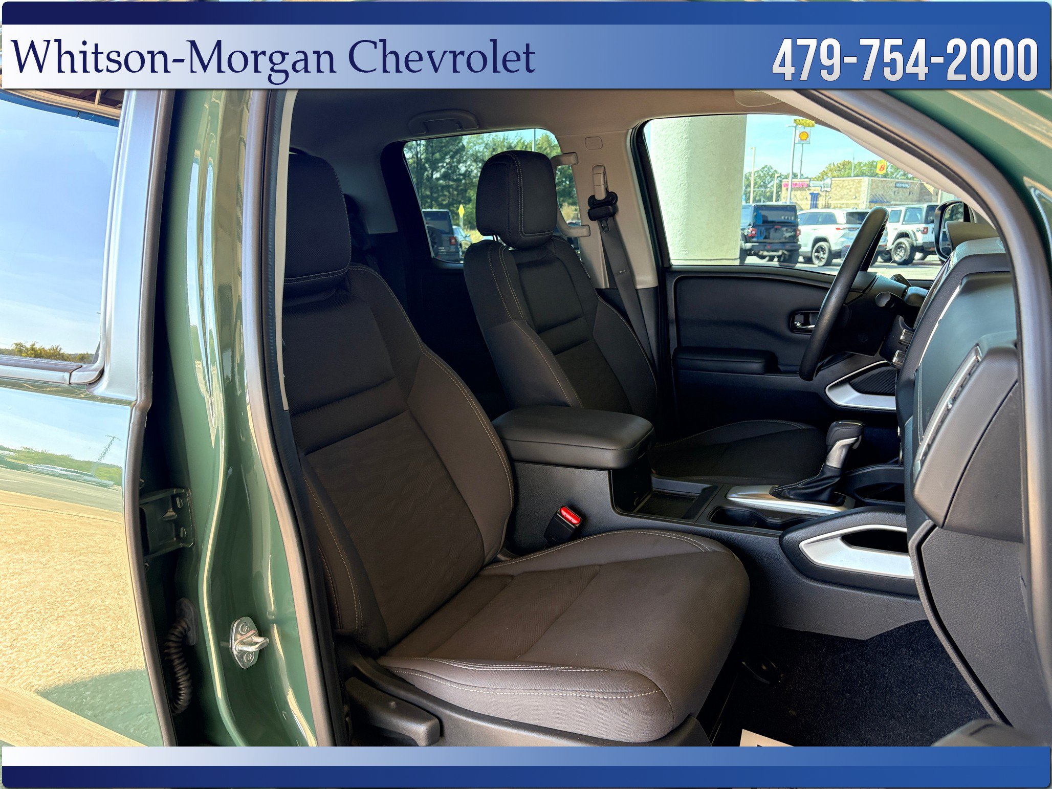 Used 2023 Nissan Frontier SV w/ Technology Package RWD image 13