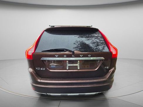 Used 2016 Volvo XC60 T5 Platinum w/ Climate Package FWD image 8