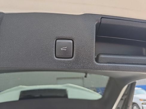 Used 2024 Ford Escape ST-Line w/ Tech Pack #1 AWD/4WD image 7