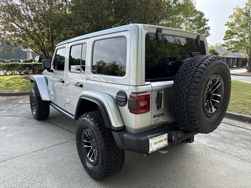 Used 2023 Jeep Wrangler Unlimited Rubicon 392 w/ Trailer Tow Package AWD/4WD image 5