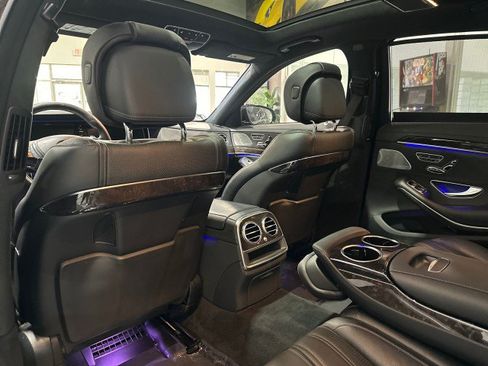 Used 2015 Mercedes-Benz S 63 AMG 4MATIC Sedan image 44