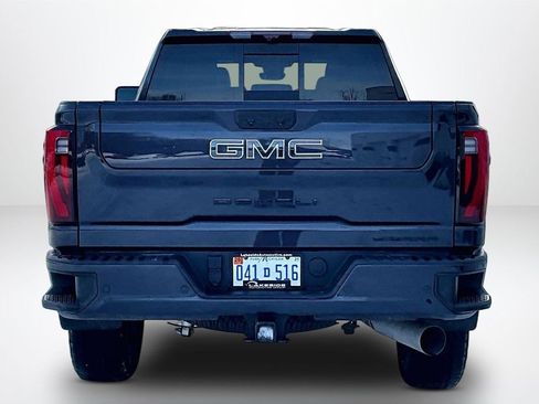 Used 2024 GMC Sierra 2500 Denali Ultimate image 6