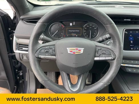 Used 2023 Cadillac XT4 Sport AWD/4WD image 10
