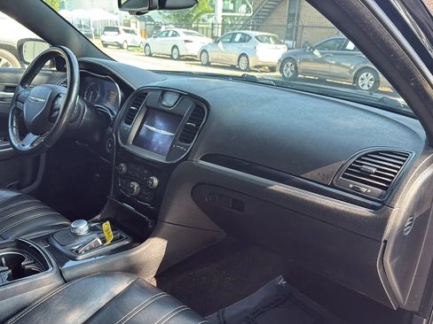 Used 2021 Chrysler 300 S RWD image 21