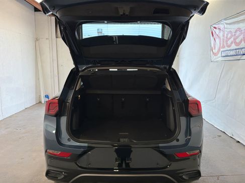 Used 2025 Buick Encore GX Sport Touring w/ Advanced Technology Package image 7