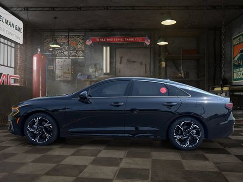 Used 2025 Kia K5 GT-Line w/ GT-Line Premium Package AWD/4WD image 8