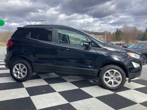 Used 2018 Ford EcoSport SE image 4