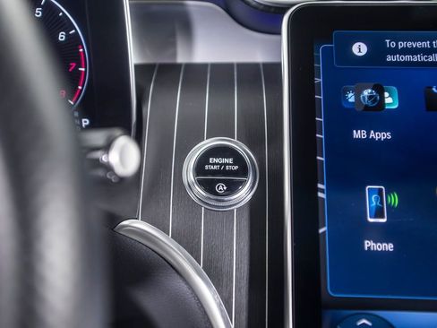 Used 2023 Mercedes-Benz GLC 300 image 34