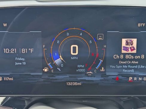 Used 2025 Chevrolet Tahoe LT w/ Comfort Package RWD image 27