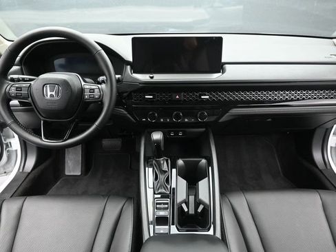 Used 2024 Honda Accord EX-L image 14