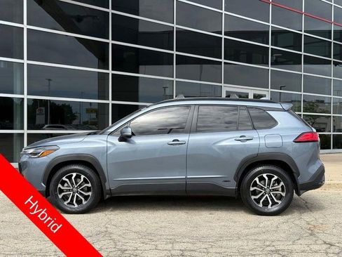 Used 2024 Toyota Corolla Cross AWD Hybrid image 6