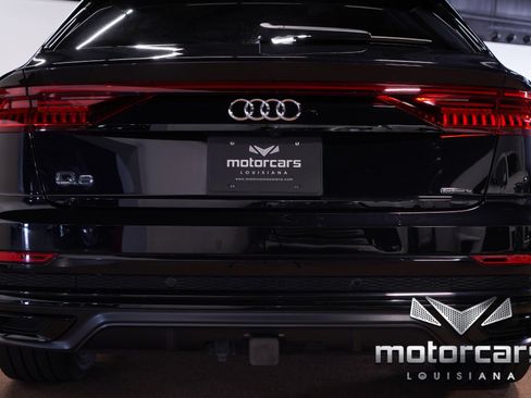 Used 2020 Audi Q8 Prestige image 18