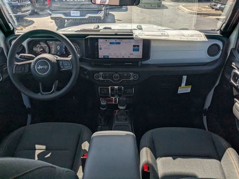 New 2026 Jeep Gladiator Sport AWD/4WD image 15