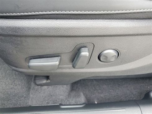 New 2025 Kia Telluride S image 25