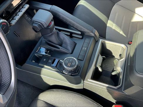 New 2025 Toyota Tacoma TRD Off-Road image 10