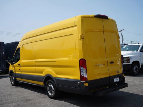 Used 2021 Ford Transit 250 148 High Roof Extended w/ Parcel Delivery Package RWD image 4