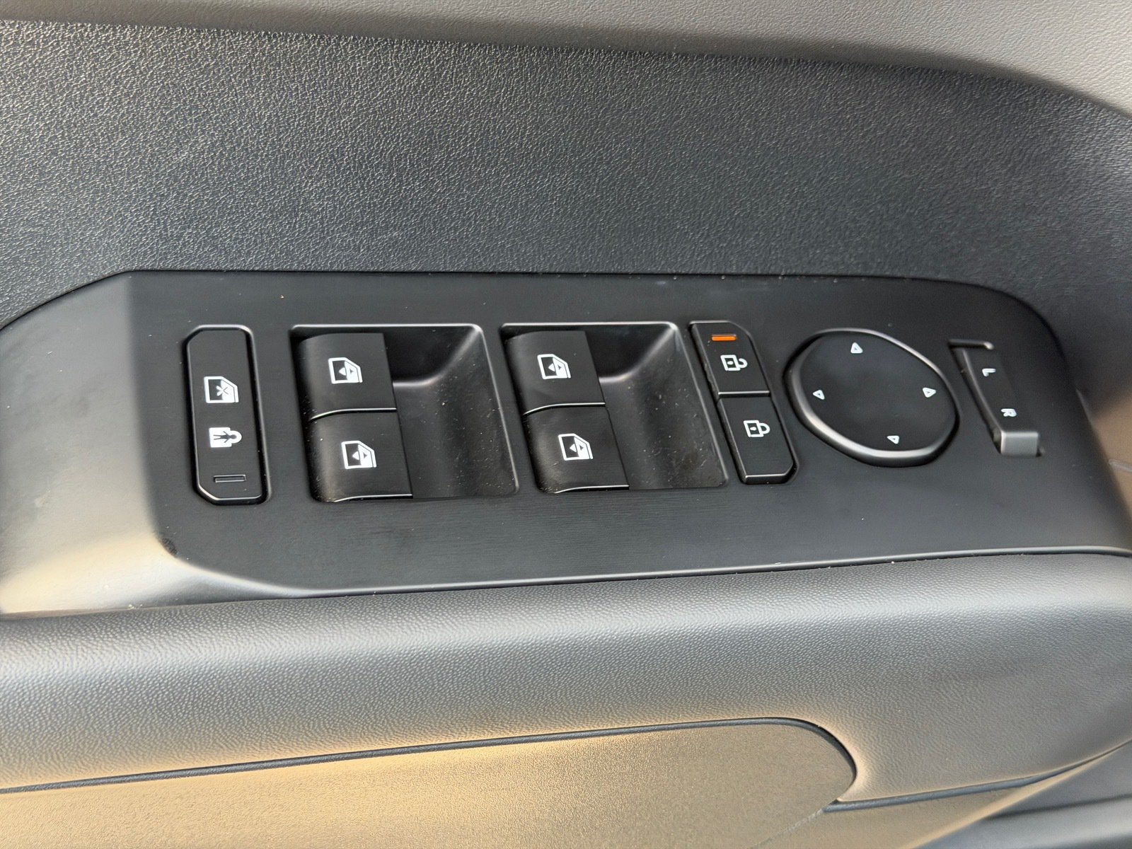 Certified 2027 Kia Telluride S w/ Towing Package FWD image 14