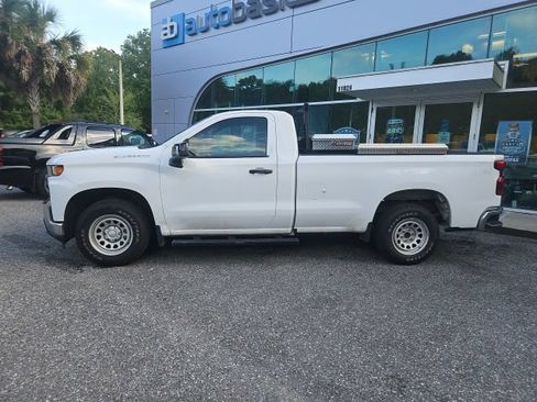 Used 2021 Chevrolet Silverado 1500 W/T w/ WT Convenience Package RWD image 2
