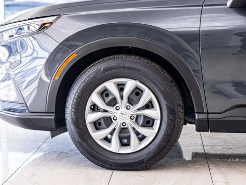 Used 2025 Honda CR-V LX image 9