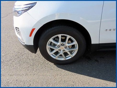 Used 2024 Chevrolet Equinox LT image 4