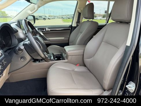 Used 2023 Lexus GX 460 Premium w/ Premium Package AWD/4WD image 28