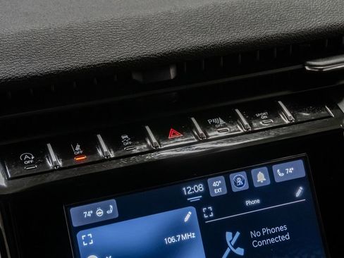 Certified 2024 Jeep Grand Cherokee L Altitude AWD/4WD image 17