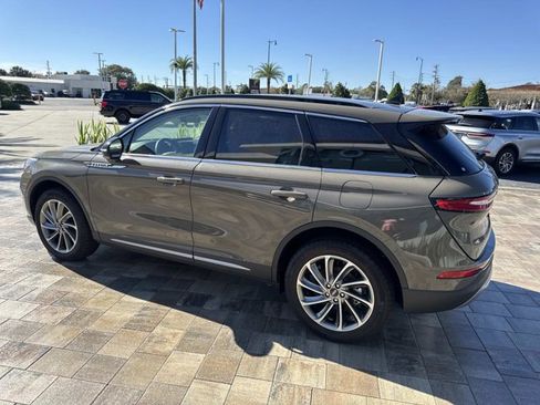 New 2025 Lincoln Corsair FWD w/ Equipment Group 101A image 4