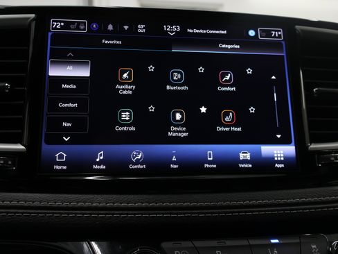 Used 2024 Chrysler Pacifica Limited FWD image 66