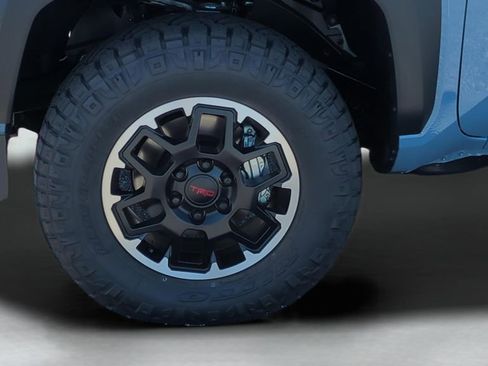 New 2026 Toyota Tacoma TRD Off-Road AWD/4WD image 30