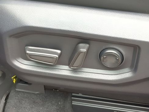 New 2026 Toyota Tundra Limited AWD/4WD image 28