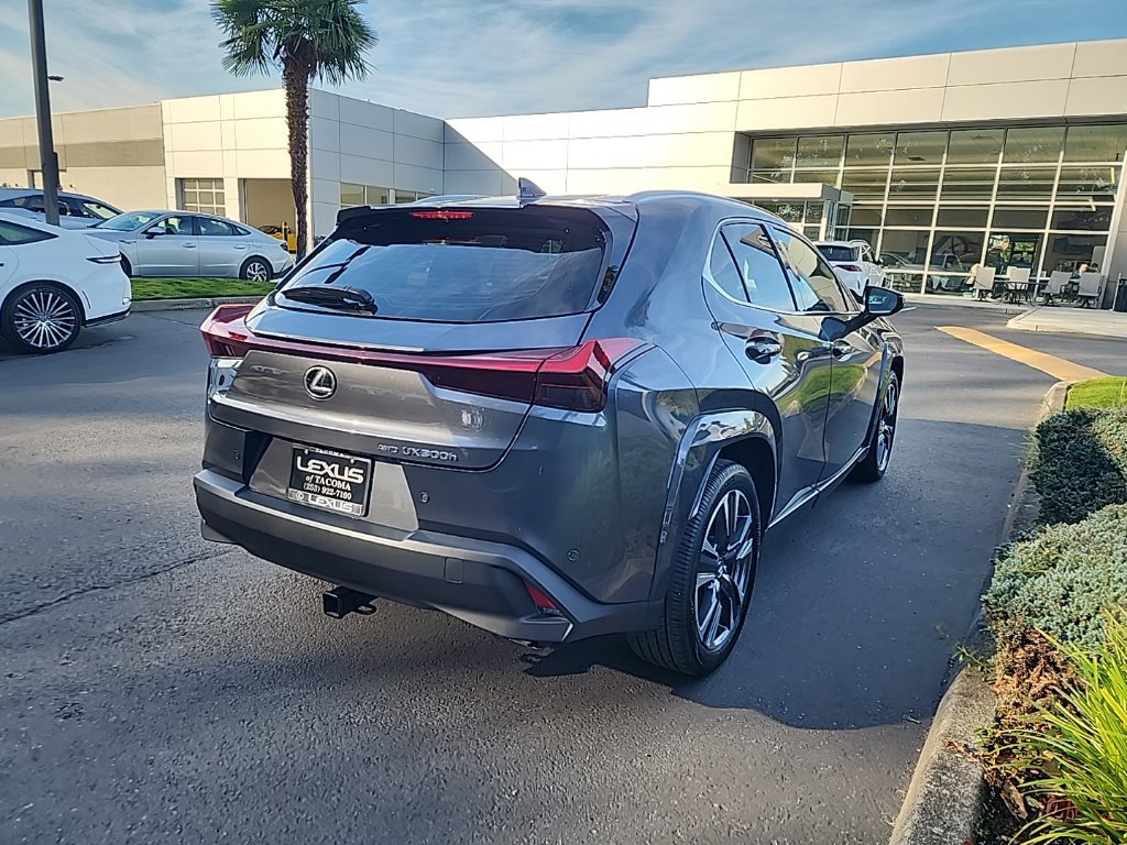 Certified 2025 Lexus UX 300h AWD w/ Accessory Package (Z1) image 5