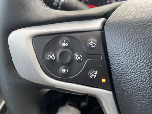 Used 2023 GMC Acadia SLT w/ Elevation Edition image 28