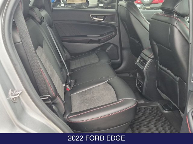 Used 2022 Ford Edge ST-Line w/ Cargo Accessory Package AWD/4WD image 22