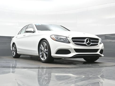 Used 2018 Mercedes-Benz C 300 Sedan w/ Premium Package image 34