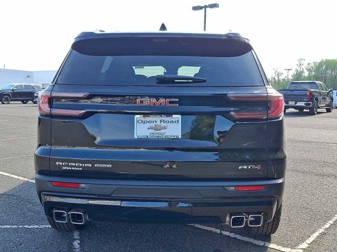 Used 2026 GMC Acadia AT4 w/ Super Cruise Package AWD/4WD image 6